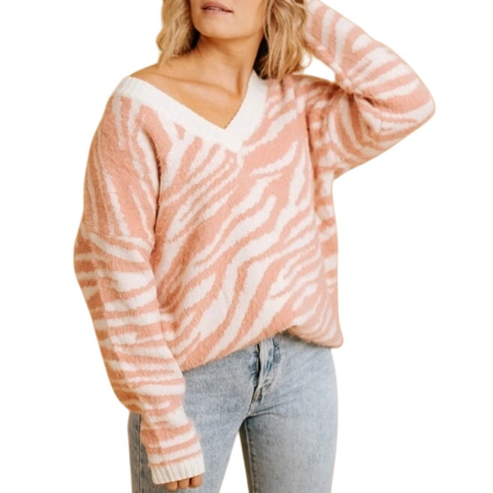 Sadie & Sage Womens V-Neck Fuzzy Sweater M Pink Zebra Pastel Cozy Chic Pullover